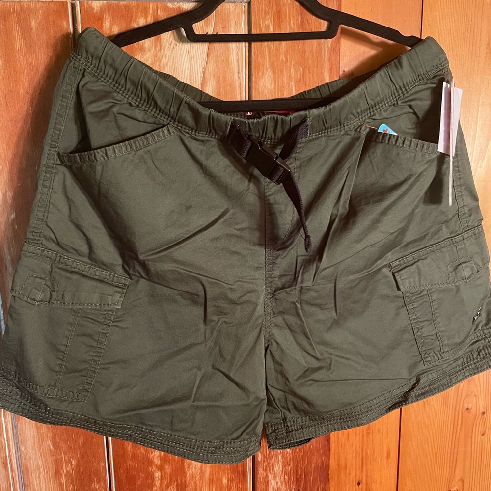 Green Shorts, Brand New, Size XL.